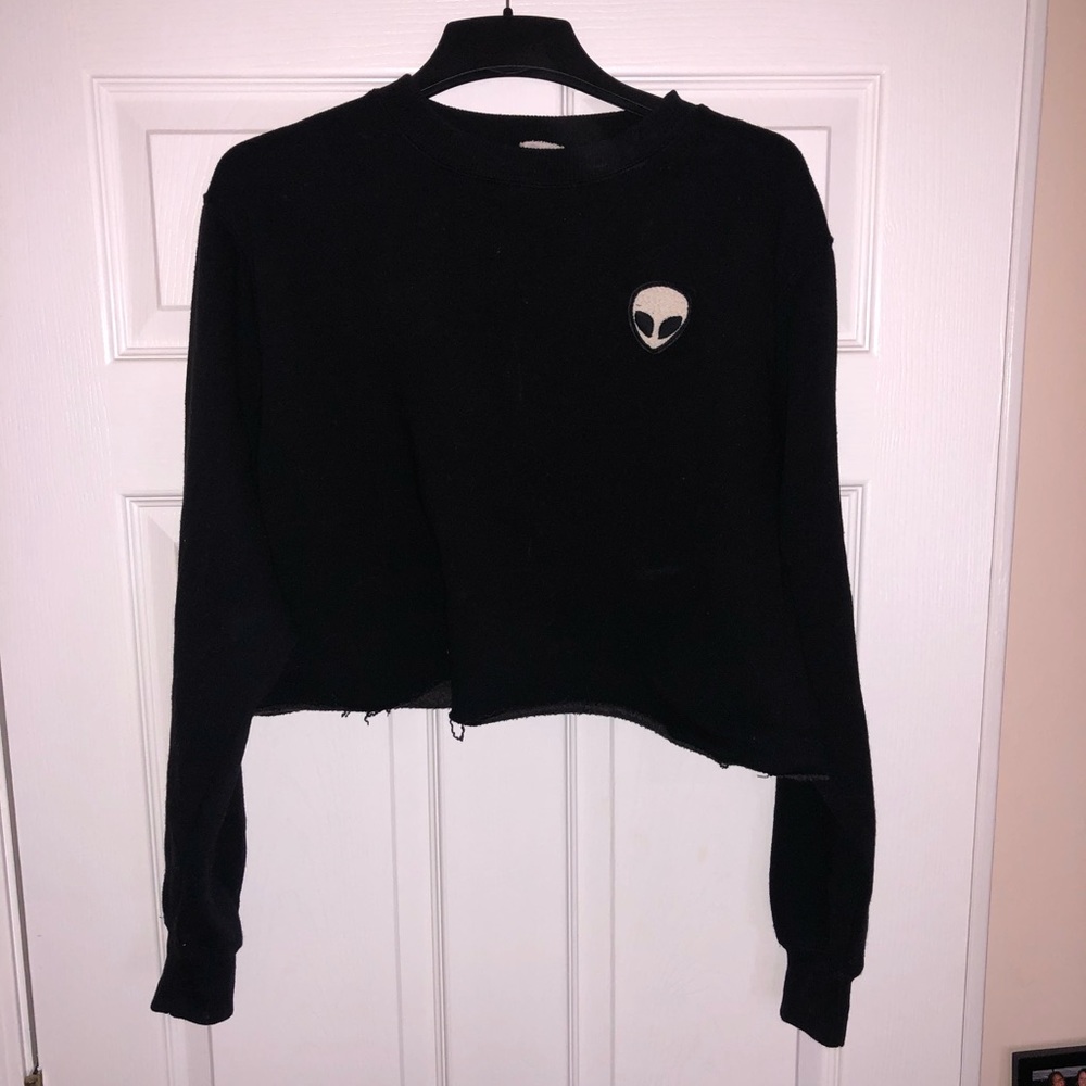 Brandy Melville Crop Sweatshirt Alien OS